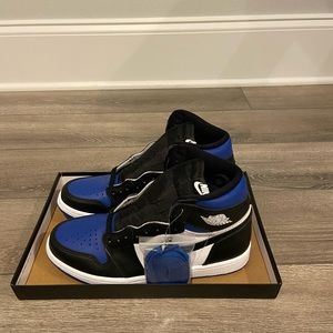 Air Jordan 1 Retro OG Royal Toe